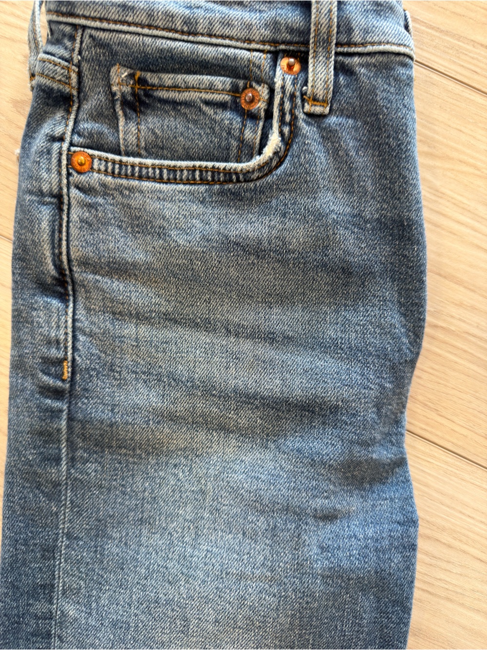 Re/Done 70’s Stove Pipe Vintage-Inspired Jeans - Picture 9 of 9